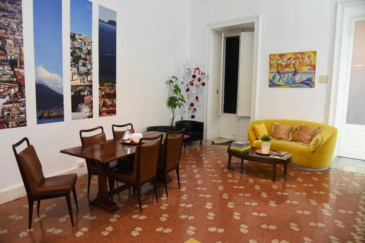 נאפולי Maison Toledo 210 מראה חיצוני תמונה